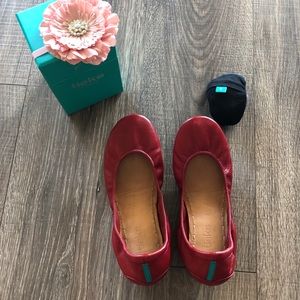 Burgundy Tieks Size 7